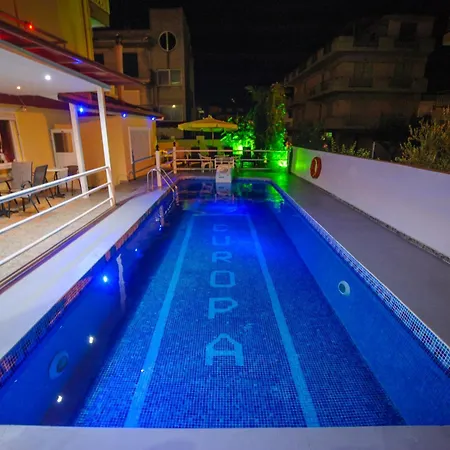 Europa 3*